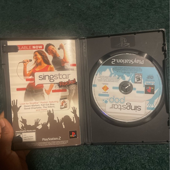Singstar Pop With Microphone For Playstation 2 - Picture 1 of 3